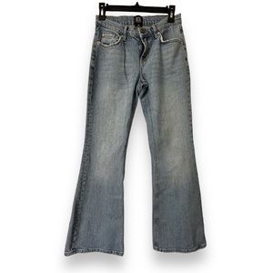 BDG Low rise flare leg light blue denim jeans, 27
